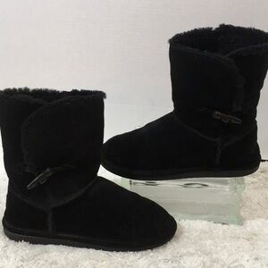 Bjorndal black suede boots 7